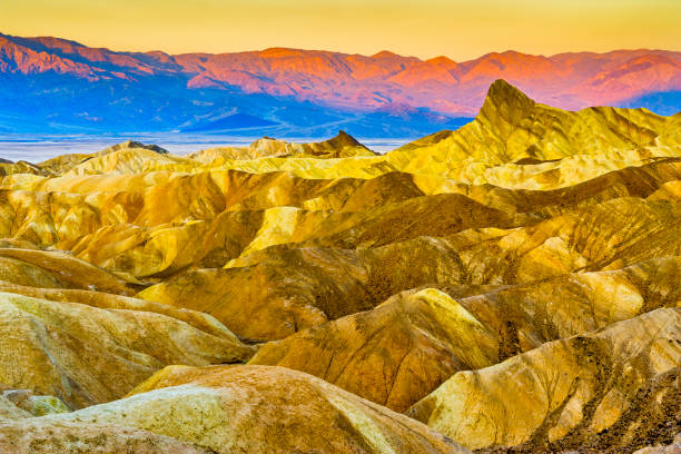 istock Death Valley California 1146176209