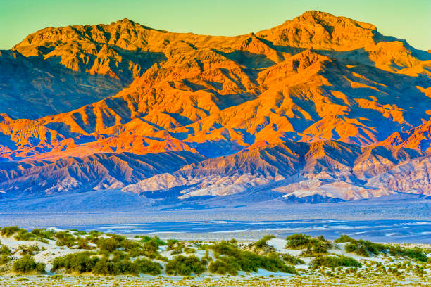 istock Death Valley California 1146181754