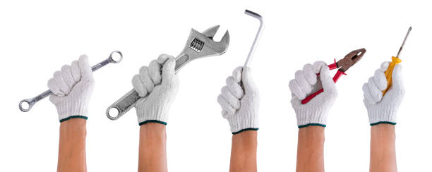 白い背景に分離された作業者用ハンドホールディングツールのセット (クリッピングパス)。 - pliers hand tool human hand work tool ストックフォトと画像