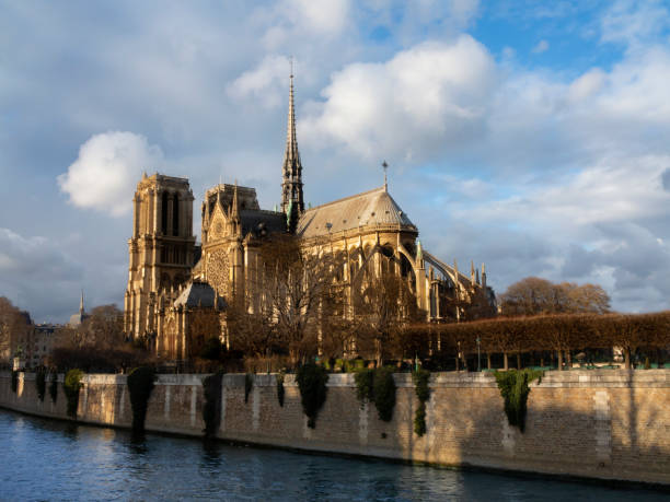 istock Notre Dame de Paris Cathedral 1146243973