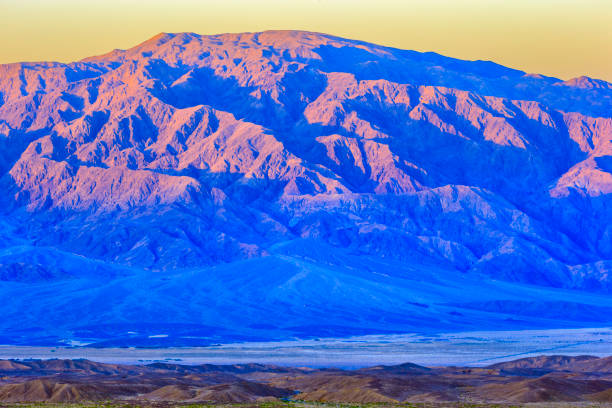 istock Death Valley California 1146281020