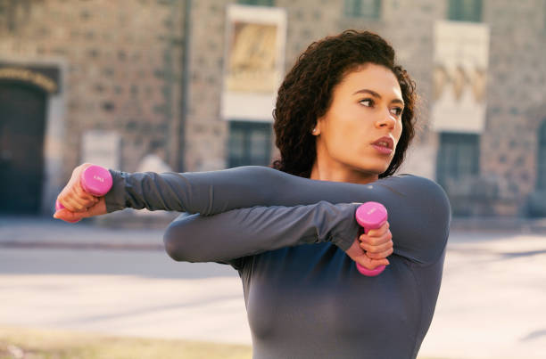 istock Sportswoman working out 1146350796