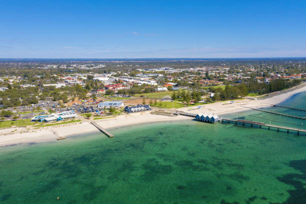 molhe de busselton, austrália ocidental - image title - fotografias e filmes do acervo