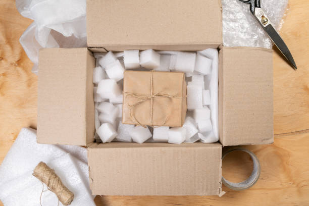 istock Packing products for delivery, shipping service 1146466835