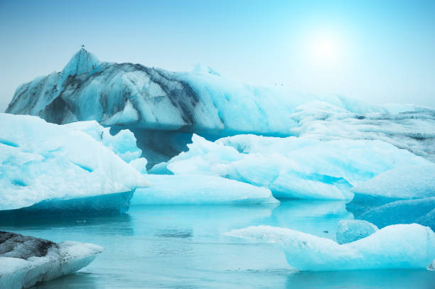 istock Jokulsarlon glacial lagoon, Iceland 1146482298