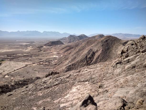 istock Dast e Kavir desert and Zagros mountains 1146545146