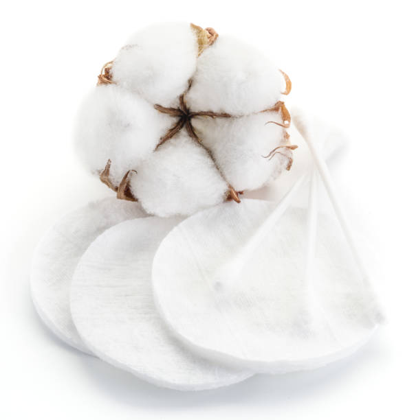 istock Fluffy cotton ball and cotton swabs and pads. 1146556038