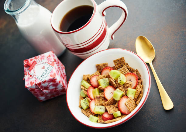 istock Mother's Day themed breakfast 1146585975