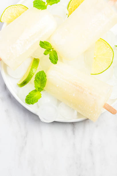 istock Fresh homemade lime popsicles with mint 1146607115