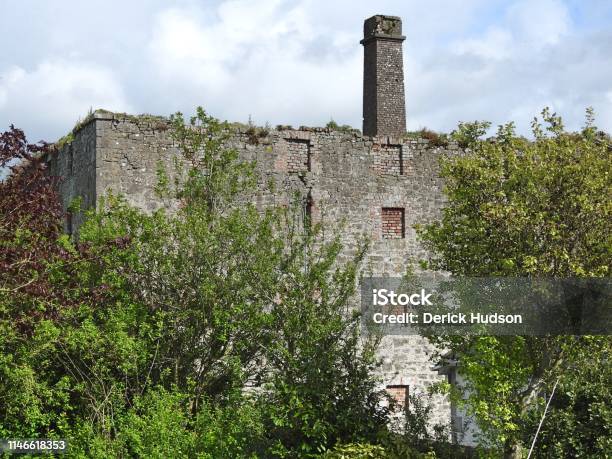 Derelict Building Stock Photo - Download Image Now - Abandoned, Famous Place, Ireland