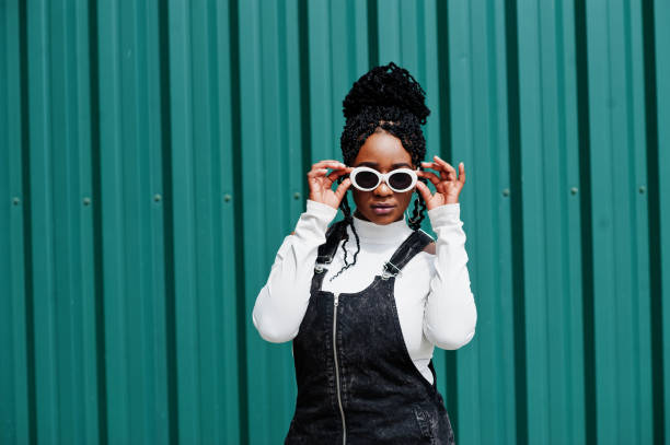 istock Stylish African woman 1146651052