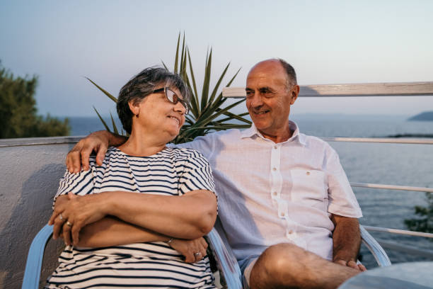 istock Senior couple on summer holiday 1146686426