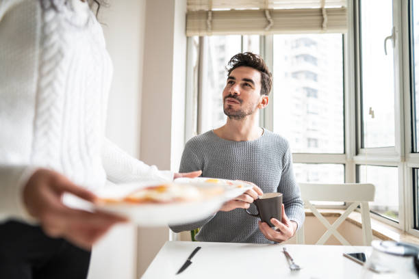 istock Honey I made your favorite food 1146696010