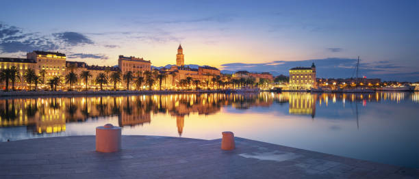 nascer do sol no porto de split-croatia - split - fotografias e filmes do acervo