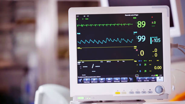 バイタルサイン、ekg、ecg、心電図の監視 - human heart surveillance computer monitor pulse trace ストックフォトと画像