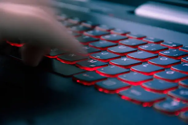 Typing fast on a modern red light keyboard