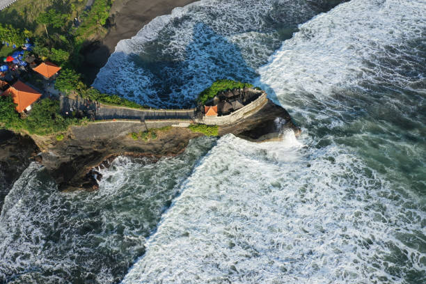 istock Batu Bolong Temple, Bali. 1146810339