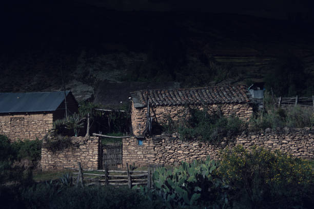 андский загородный дом - ochoa стоковые фото и изображения