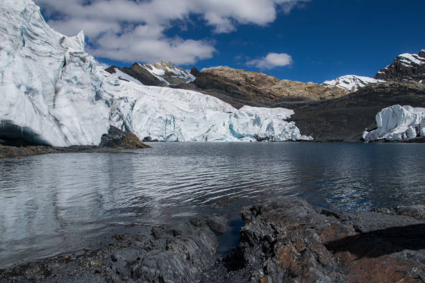 istock The Pastoruri glacier at the Cordillera Blanca (Peru) 1146880430