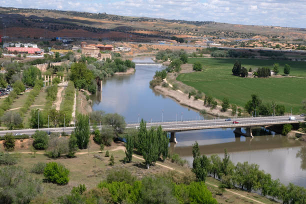 istock Azarquiel bridge on the Tagus in Toledo 1146897514