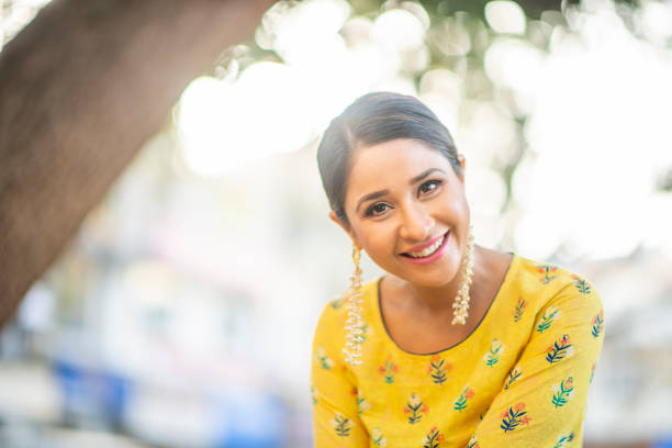 istock Beautiful Indian woman 1146935805