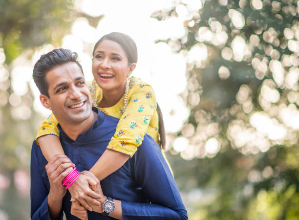 istock Beautiful Indian couple 1146935807