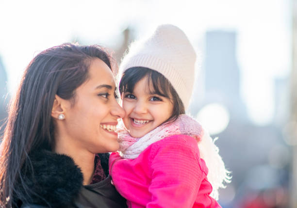 istock Muslim mother and daughter 1146951989