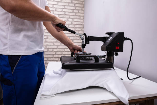 istock Printing on t shirt in workshop 1146965058