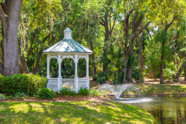 istock Gazebo and Fountain on Lake 1146975321