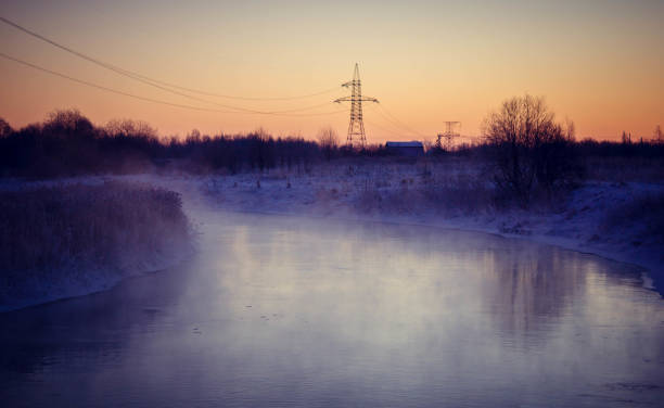 Dawn on the river Usva, Russia. Frosty morning on the river, winter. Snow on the banks of the river, dense forest Dawn on the river Usva, Russia. Frosty morning on the river, winter. Snow on the banks of the river, dense forest. Morning dawn on the river in a strong frost. On a thermometer 31 cold frozen river stock pictures, royalty-free photos & images