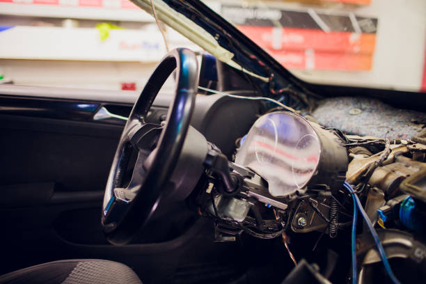 istock dismantle auto salon. torpedo auto. modern 1147000450
