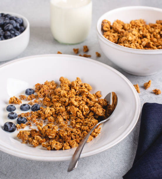 istock Crunchy Granola Breakfast With Fresh Blueberries 1147085276