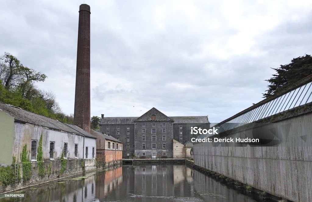 Slane Mill complex Slane Mill complex and chimney stack, built c.1765 in County Meath, Ireland. The mill was a former flour and later textile manufacturer. Architecture Stock Photo