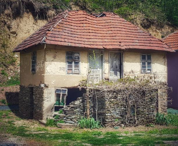 istock Abandoned ruined house made of mud 1147091582