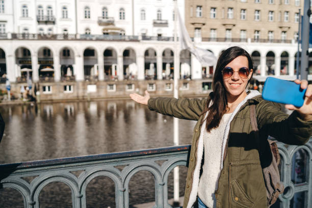 istock Making selfies in Hamburg 1147103712