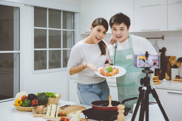 istock Vlogger and blogger cooking job concept 1147121032