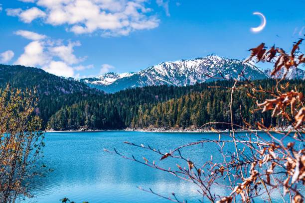 istock Beautiful Lake Eibsee near the Zugspitze 1147130205