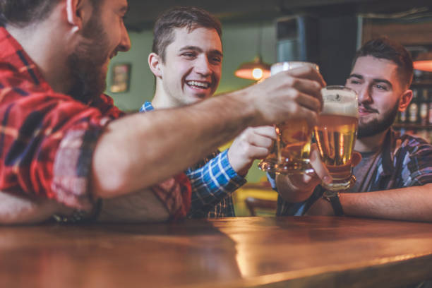 istock Drinking Craft Beer with friends 1147140976
