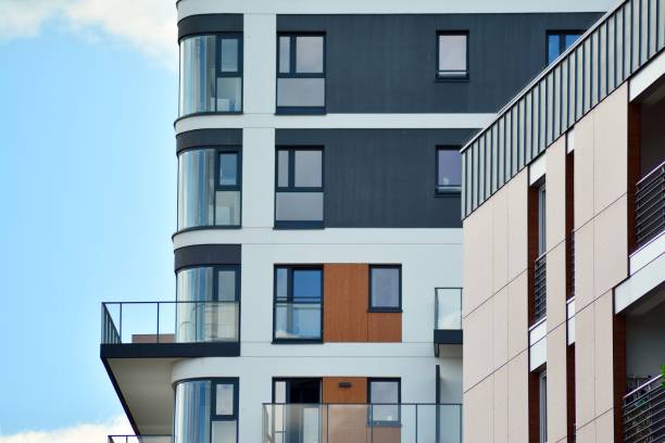 istock Facade of a modern apartment building 1147172318