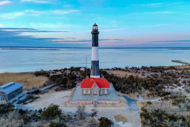 istock Fire Island Lighthouse - New York 1147179583