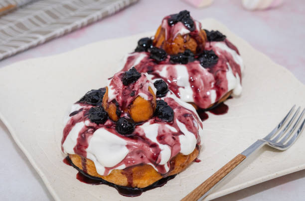 istock Papanasi - a traditional romanian dessert 1147181130