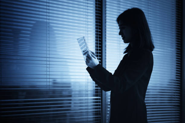 istock Blank & Transparent Smart-Tablet in Woman's Hands 1147290513