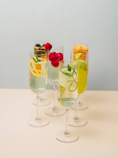 istock Mimosas ans bellinis champagne prosecco cocktails 1147316918