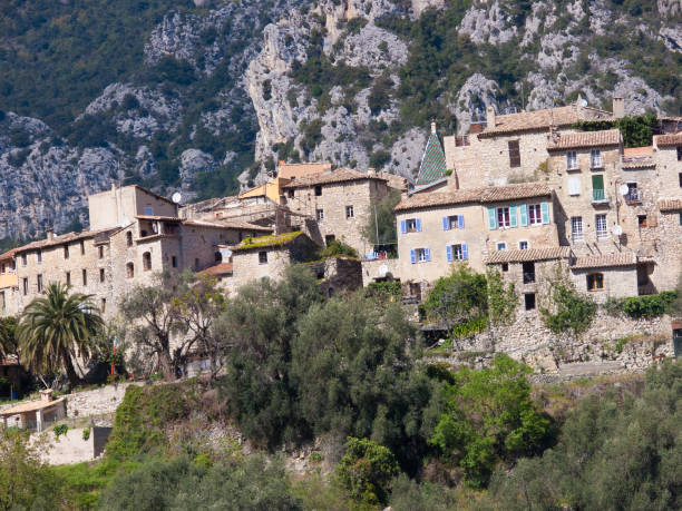 istock azure coast in the maritime alps 1147332212