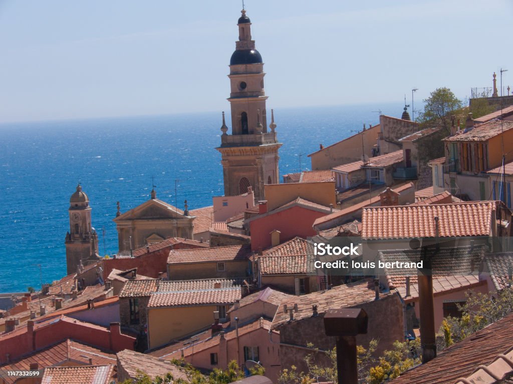 pantai biru di pegunungan alpen maritim - Bebas Royalti Alpes-Maritimes Foto Stok pantai biru di pegunungan alpen maritim - Bebas Royalti Alpes-Maritimes Foto Stok