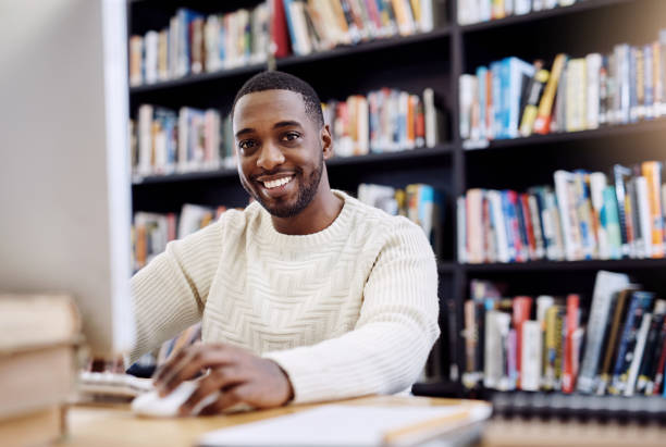istock The internet has some great research information too 1147346039