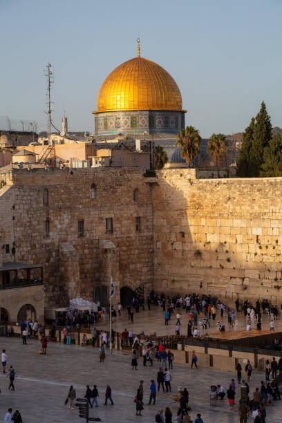 エルサレムの旧市街, イスラエル - the western wall wall east city ストックフォトと画像