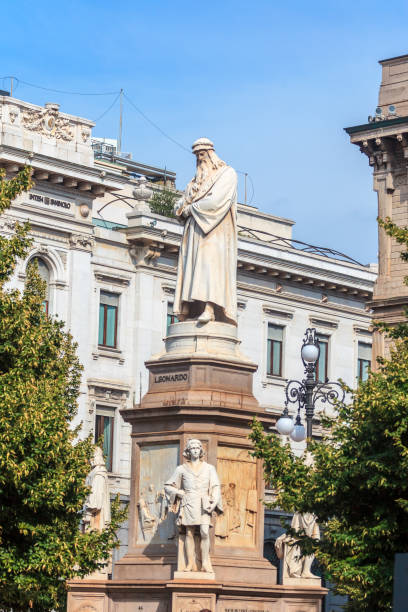 istock Leonardo's monument on Piazza Della Scala, Milan, Italy 1147371819
