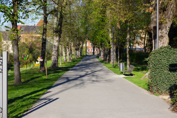 istock city park boulevard at april 1147384267