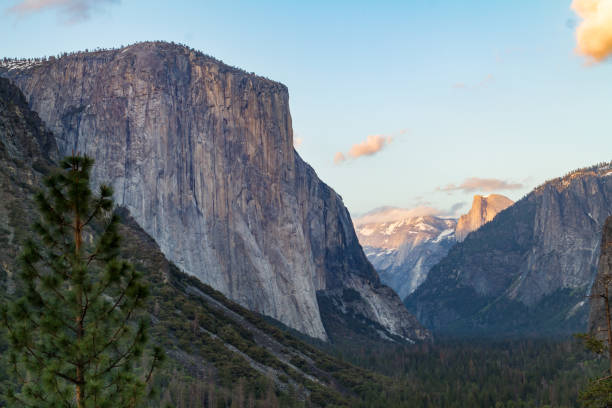 istock Sunset at El Capitan Yosemite National Park 1147448880